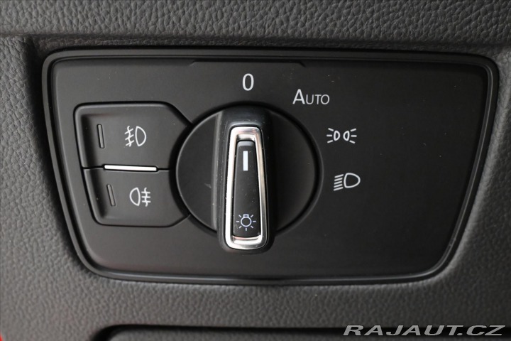 Volkswagen Passat 2,0 TDI 110 KW DSG BUSINE 2022