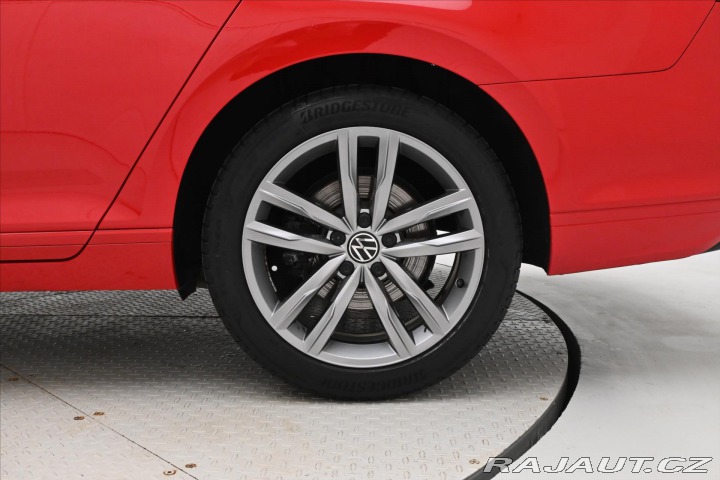 Volkswagen Passat 2,0 TDI 110 KW DSG BUSINE 2022