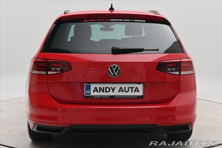 Volkswagen Passat 2,0 TDI 110 KW DSG BUSINE 2022