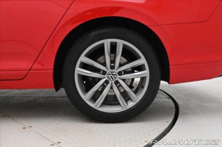 Volkswagen Passat 2,0 TDI 110 KW DSG BUSINE 2022