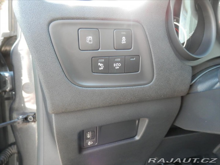 Citroën C4 1,2 PT 96kW Pure Tech  VÝ 2014