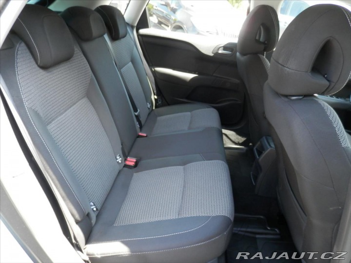 Citroën C4 1,2 PT 96kW Pure Tech  VÝ 2014