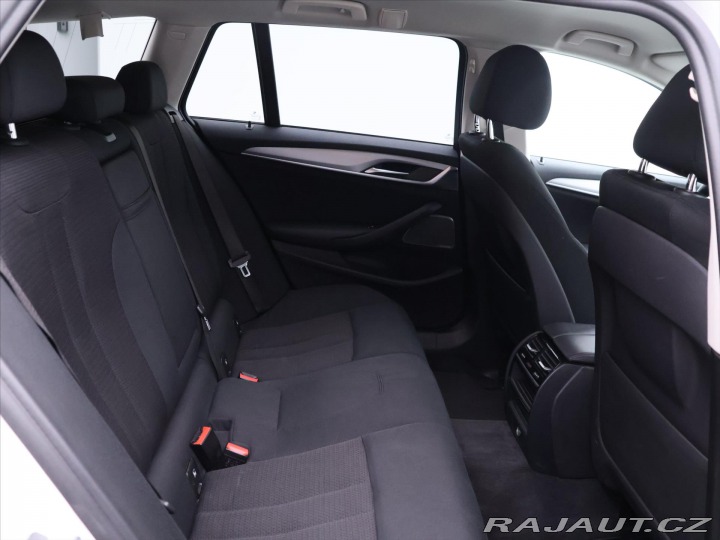 BMW 5 2,0 525d 170kW Aut. Navi 2018