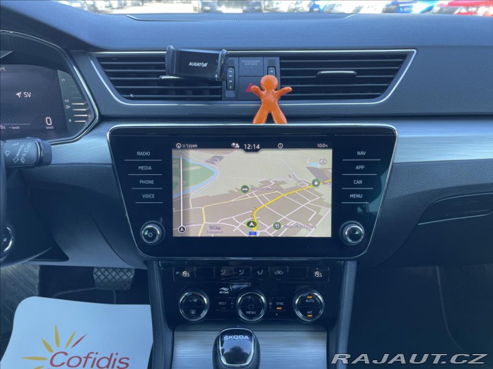 Škoda Superb 2,0 TDi DSG Virtuál*ACC*R 2022