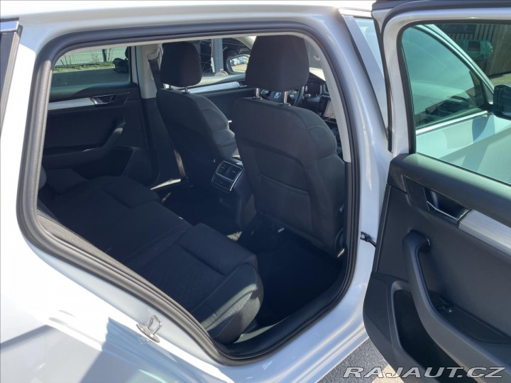 Škoda Superb 2,0 TDi DSG Virtuál*ACC*R 2022