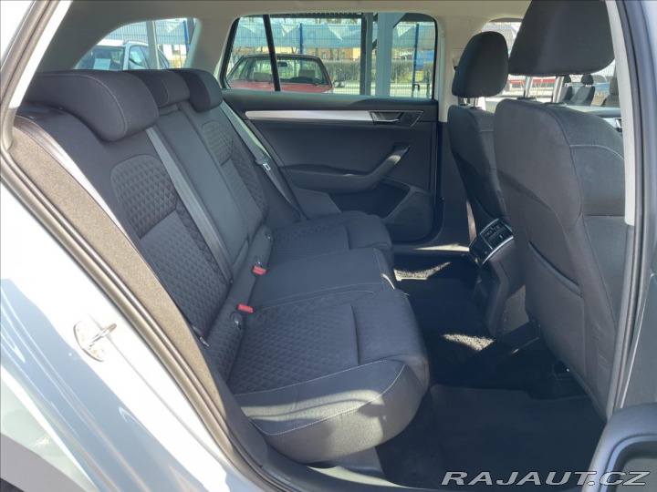 Škoda Superb 2,0 TDi DSG Virtuál*ACC*R 2022