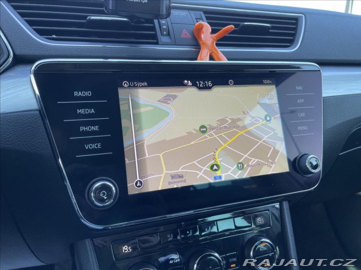 Škoda Superb 2,0 TDi DSG Virtuál*ACC*R 2022