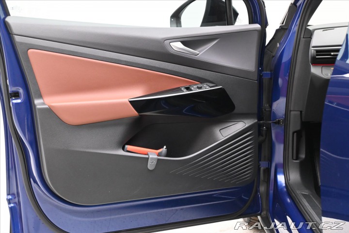 Volkswagen ID.4 0,0 150 kW 77 kWh First E 2020