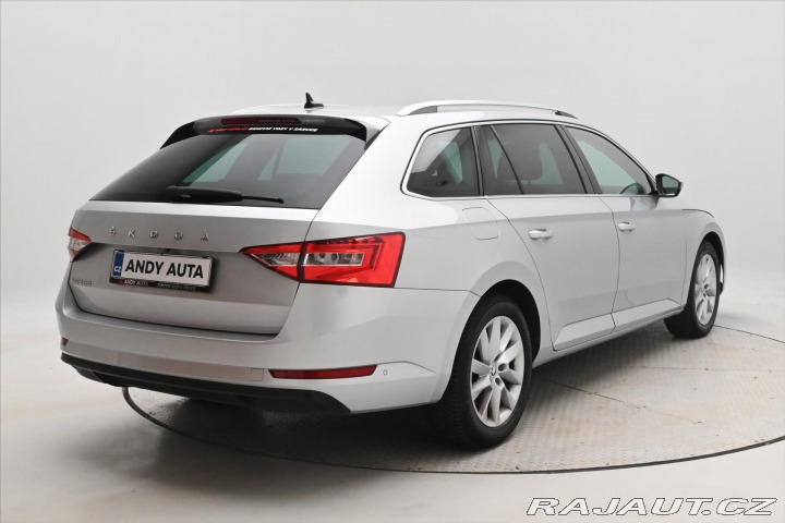 Škoda Superb 2,0 TDI 110 kW Style Záru 2022