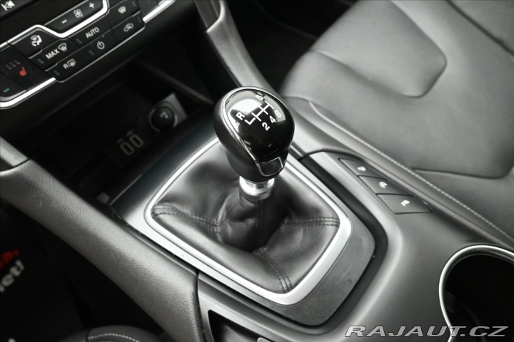 Ford Mondeo 2,0 EcoBlue 110 kW Titani 2021