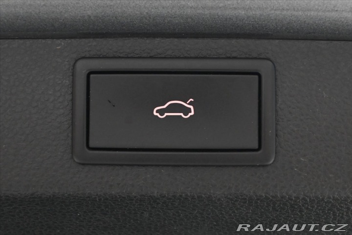 Škoda Karoq 2,0 TDI 85 kW DSG Ambitio 2023