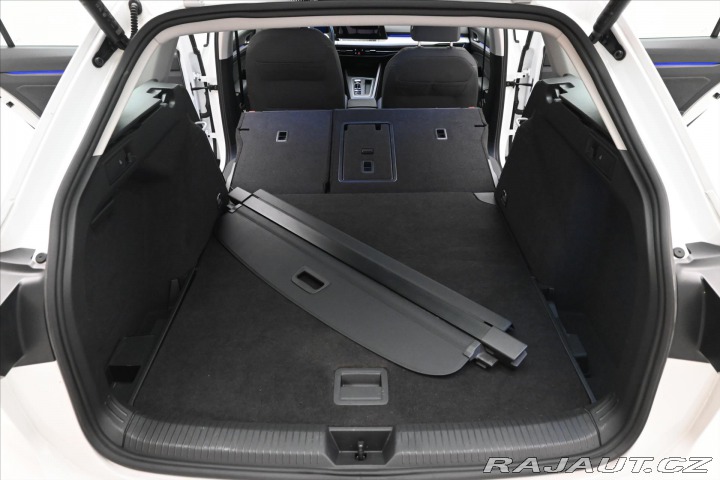 Volkswagen Golf 2,0 TDI 110kW DSG Life Zá 2022