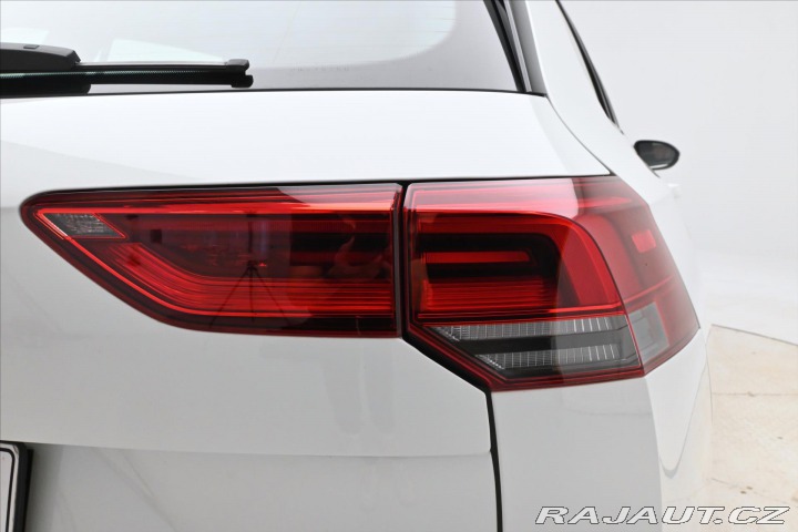 Volkswagen Golf 2,0 TDI 110kW DSG Life Zá 2022