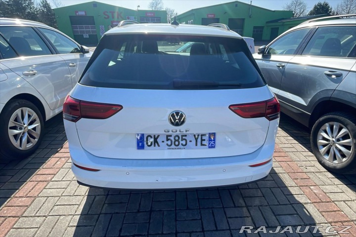 Volkswagen Golf 2,0 TDI 110 kW DSG Life V 2022