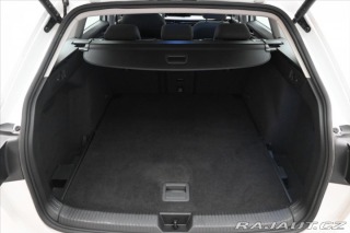 Volkswagen Golf 2,0 TDI 110kW DSG Life Zá 2022