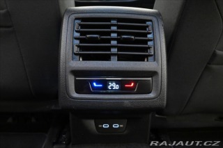 Volkswagen Golf 2,0 TDI 110kW DSG Life Zá 2022