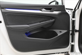 Volkswagen Golf 2,0 TDI 110kW DSG Life Zá 2022