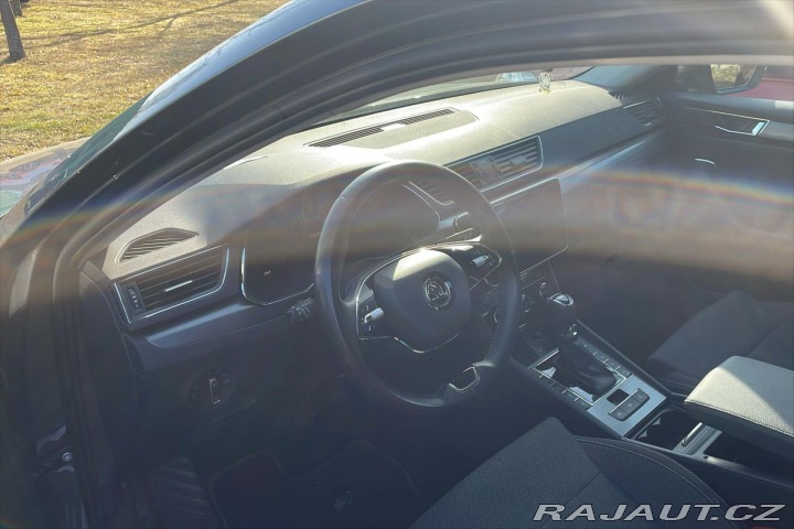 Škoda Superb 1,4 TSI iV 160 kW DSG Sty 2020