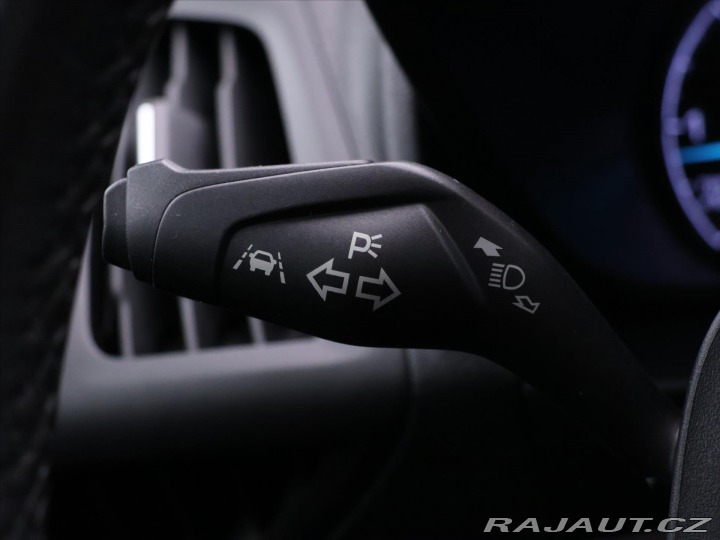 Ford Tourneo Connect 1,5 EcoBlue 88kW CZ DPH 2020