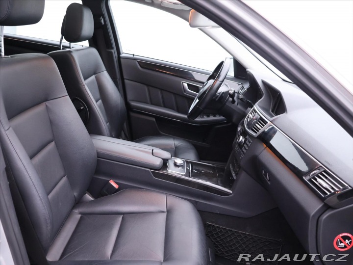 Mercedes-Benz E 3,0 350CDI 195kW Avantgar 2012