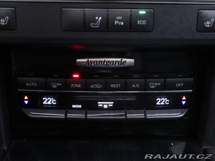 Mercedes-Benz E 3,0 350CDI 195kW Avantgar 2012