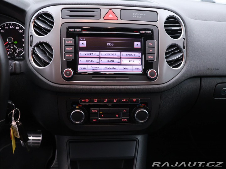 Volkswagen Tiguan 2,0 TDI 103KW RLINE Tempo 2011