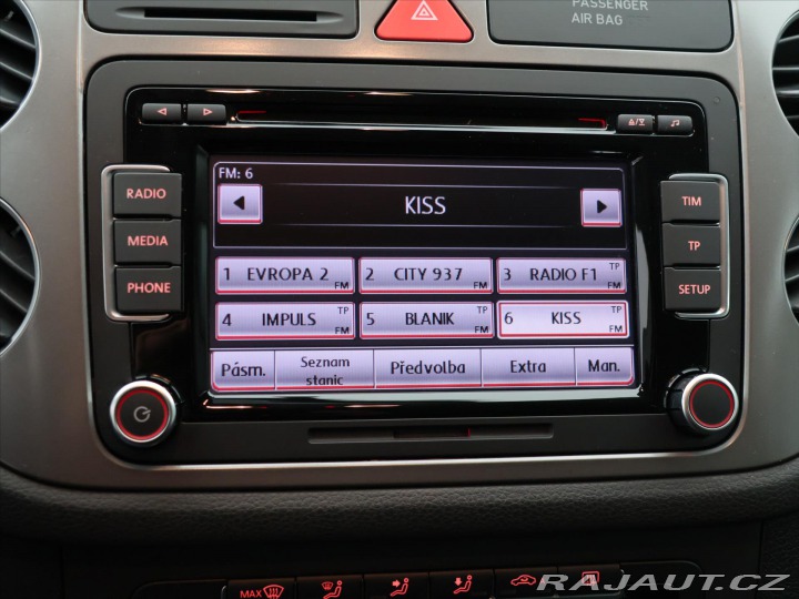 Volkswagen Tiguan 2,0 TDI 103KW RLINE Tempo 2011