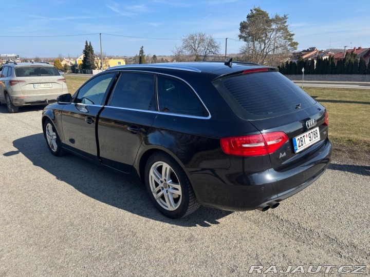 Audi A4 Avant 2,0   Facelift B8 2012