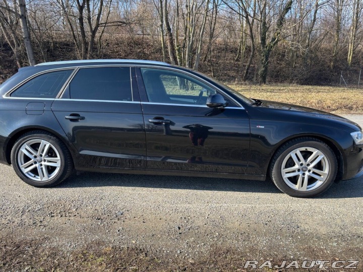 Audi A4 Avant 2,0   Facelift B8 2012