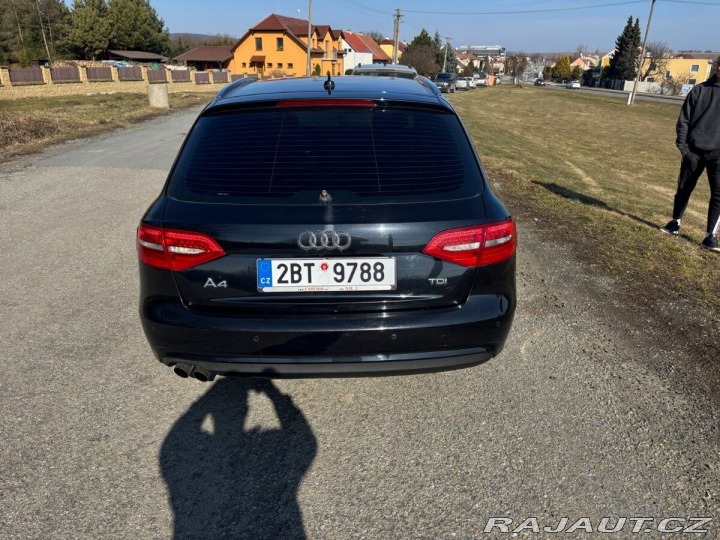 Audi A4 Avant 2,0   Facelift B8 2012