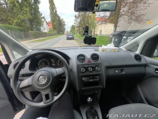 Volkswagen Caddy 1,6   Maxi 7 míst + kempo 2011