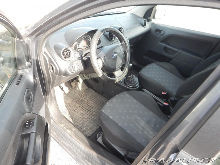 Ford Fiesta 1.3i, KLIMA 2004