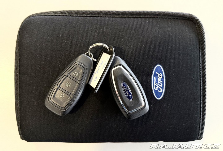 Ford Focus 2,0 ST 184kW EcoB REZERVA 2012