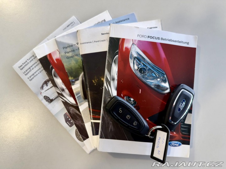 Ford Focus 2,0 ST 184kW EcoB REZERVA 2012