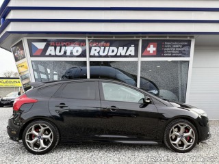 Ford Focus 2,0 ST 184kW EcoB SCTi 2012