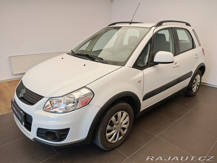 Suzuki SX4  2013