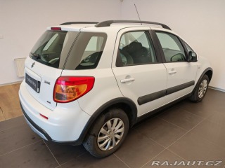 Suzuki SX4  2013