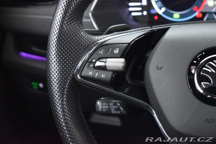 Škoda Octavia 1.5 SPORTLINE*DSG*KAMERA* 2022