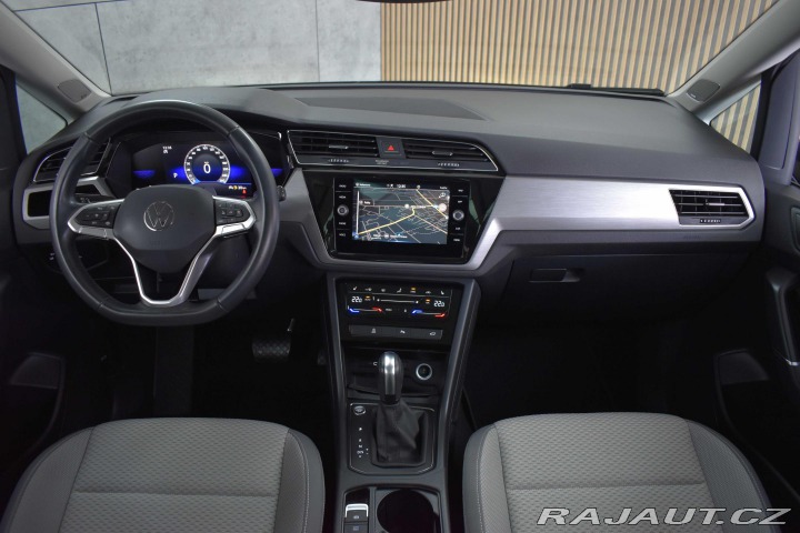 Volkswagen Touran 1.5 TSI DSG*WEBASTO*7.MÍS 2023