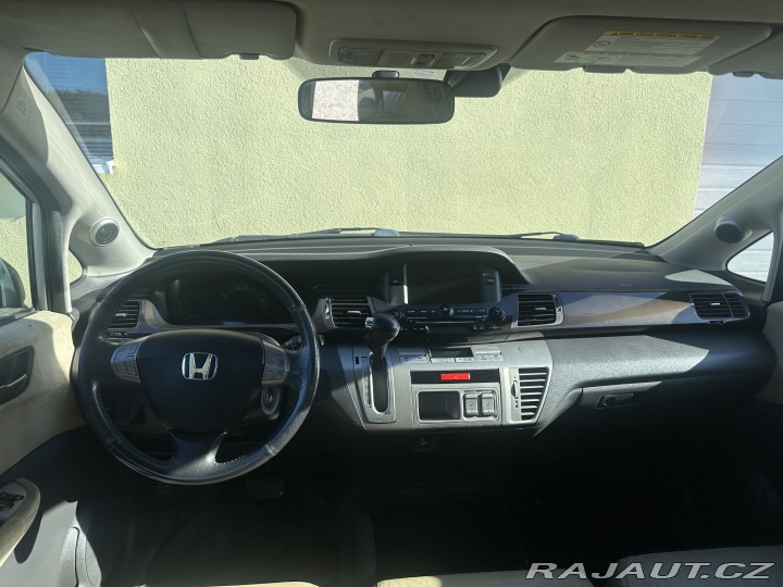 Honda FR-V 1.8i 6-míst/Automat/Tempo 2008