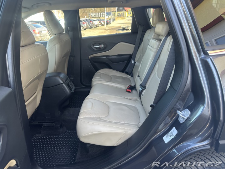 Jeep Cherokee 2.2 CRD 4x4/147kW/Automat 2015