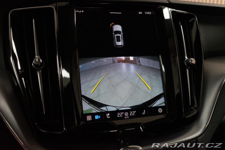 Volvo XC60 B4 AWD KESSY*MATRIX*VÝHŘE 2022