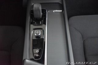 Volvo XC60 B4 AWD KESSY*MATRIX*VÝHŘE 2022