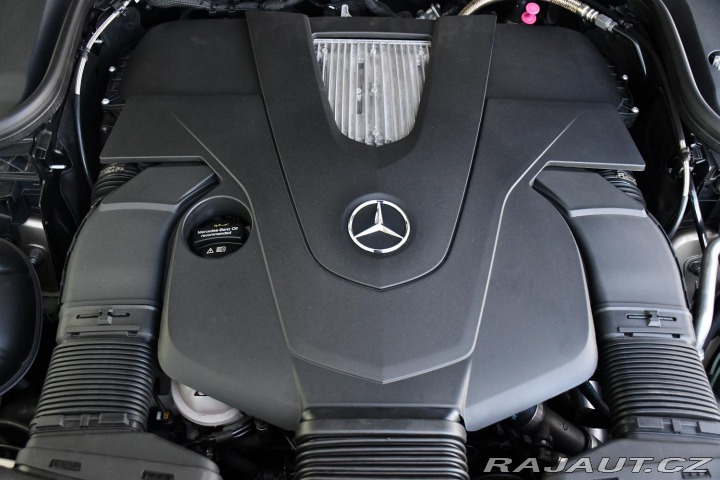 Mercedes-Benz E 400 K360°4MATIC LED MASÁŽ 2018