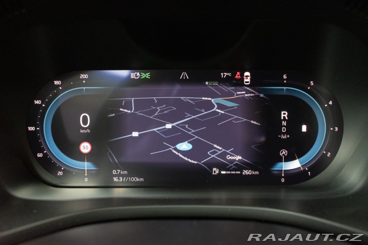 Volvo XC60 B4 ESSENTIAL*TAŽNÉ*KAMERA 2022