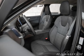Volvo XC60 B4 ESSENTIAL*TAŽNÉ*KAMERA 2022