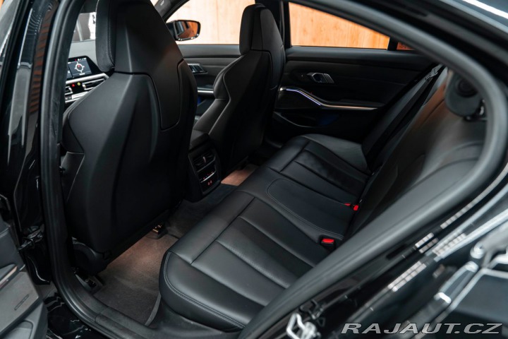 BMW M3 Manuál, Harman/Kardon 2021