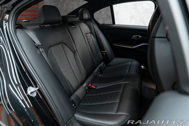 BMW M3 Manuál, Harman/Kardon 2021