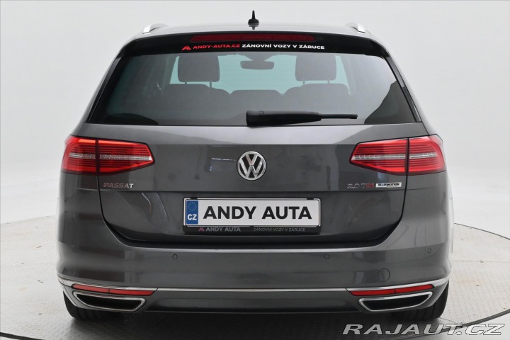 Volkswagen Passat 2,0 TDI 140kW DSG Busines 2017