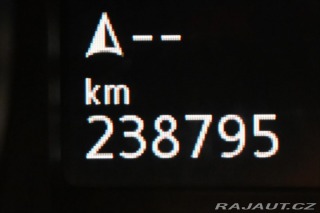 Volkswagen Passat 2,0 TDI 140kW DSG Busines 2017